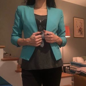 “Golden Poppy” Turquoise bolero jacket 🌻